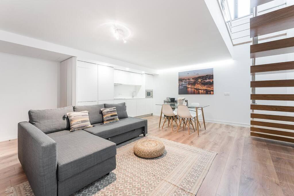 Guestready - Oporto Spotlight - Left Apartment Exterior photo
