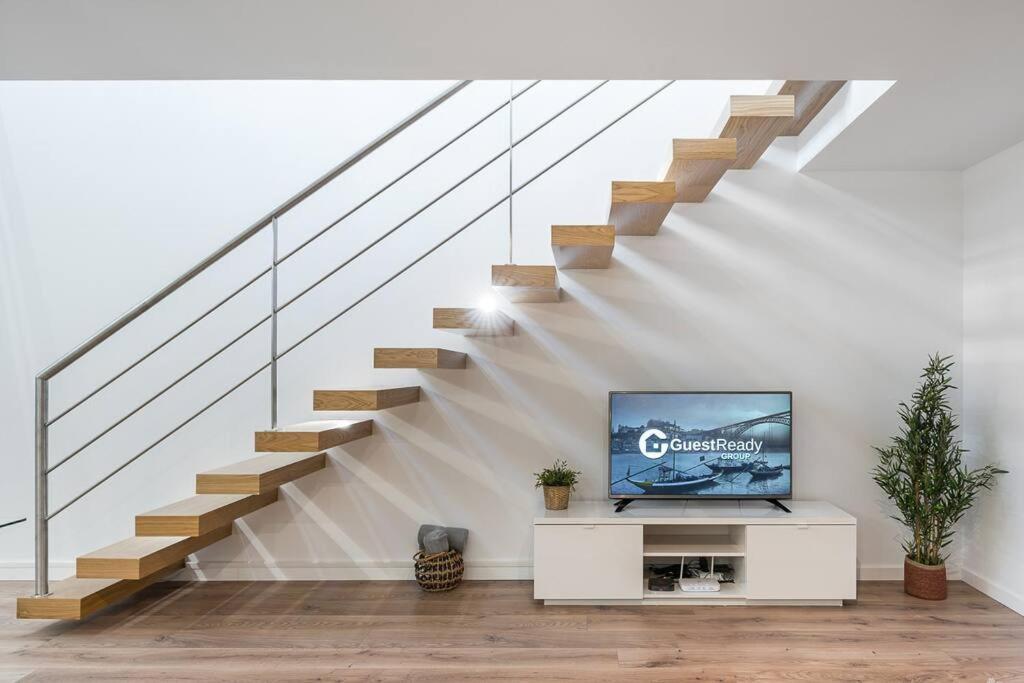 Guestready - Oporto Spotlight - Left Apartment Exterior photo